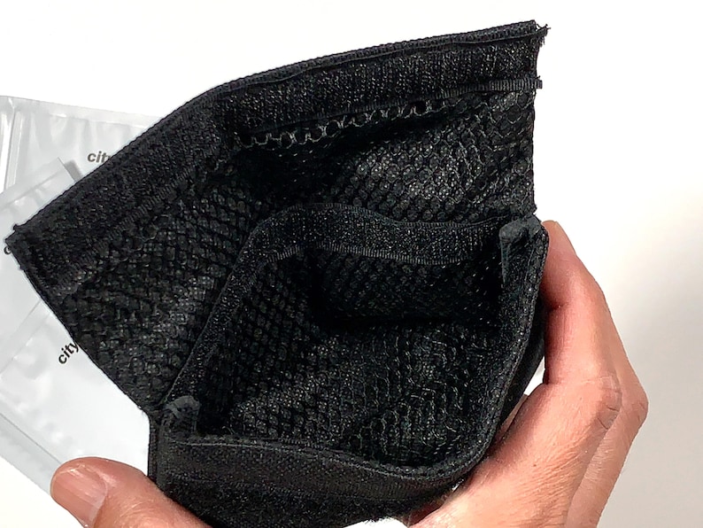 Smell Proof Complete Adventure Kit with "sneak a toke" pipe bild 7