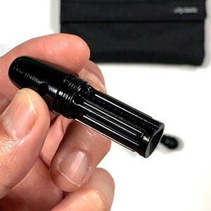 Smell Proof Complete Adventure Kit with "sneak a toke" pipe bild 3