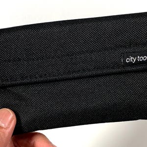 Smell Proof Complete Adventure Kit with "sneak a toke" pipe bild 6