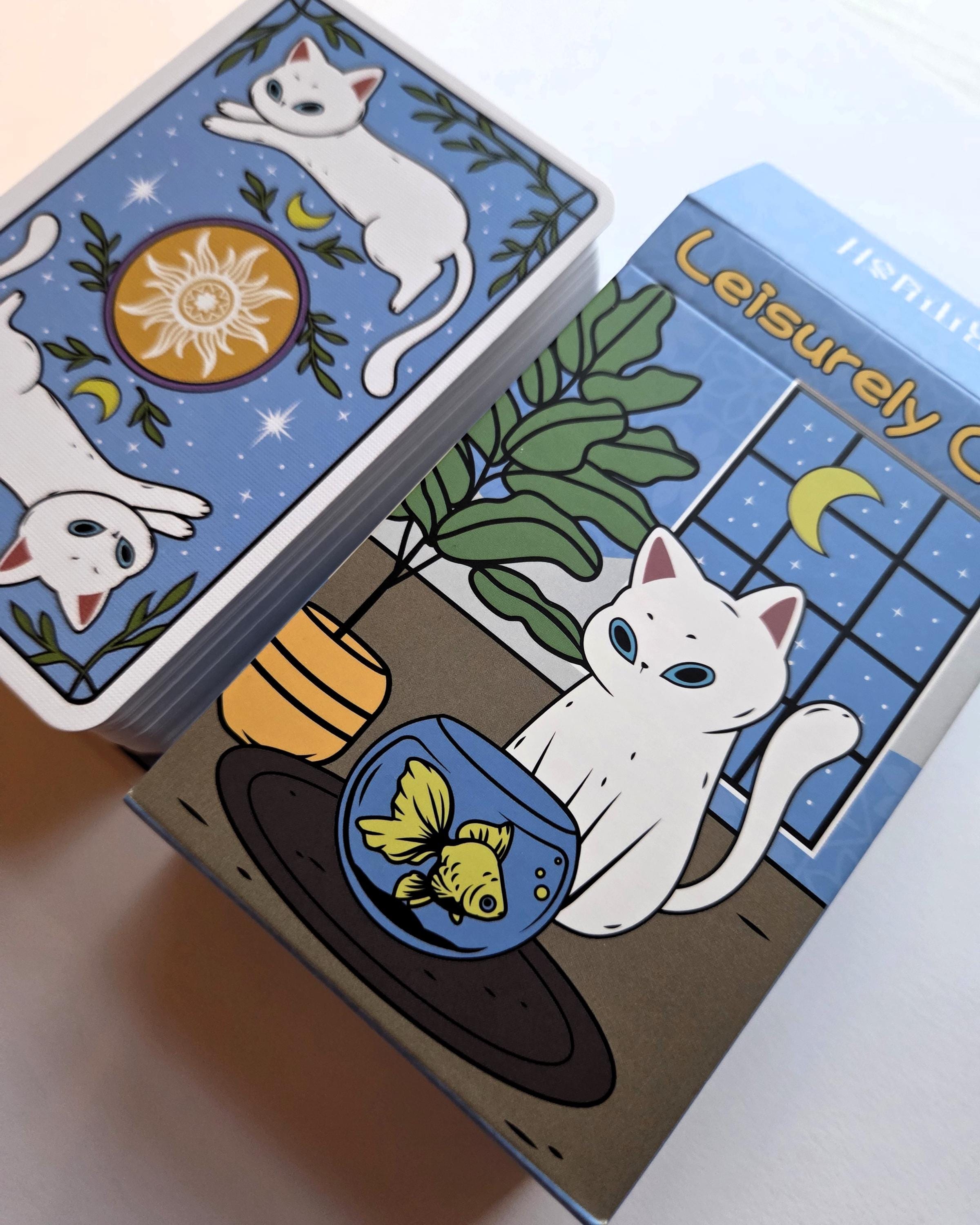 Leisurely Cat Tarot—78 Cards of Cat Chaos, Cosmic Insight, and
