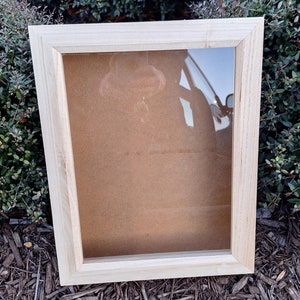 Wooden Display Box with Lid Vintage Wood and Glass Trinket Box for Collectibles Keepsakes Shadow Box Display Case Framed Wall Decor 15x12