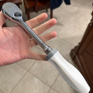 Snap-On style handle for Pittsburgh ratchet 1/2  drive