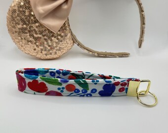 Wildflower Mouse Ear Headband Holder: Theme Park Wristlet