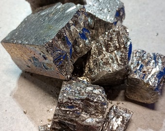 5lb or ~2.267kg of pure Bismuth.  99.99% pure