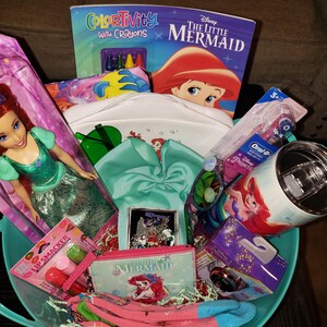 Ariel Gift Basket: Mermaid Doll, Jewelry, Accessories image 3
