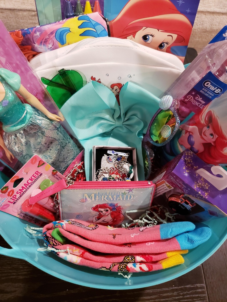 Ariel Gift Basket: Mermaid Doll, Jewelry, Accessories image 6