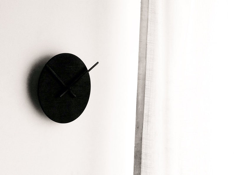 Chic Small Black Clock and Modern Minimal Timepiece Inspired by Black
