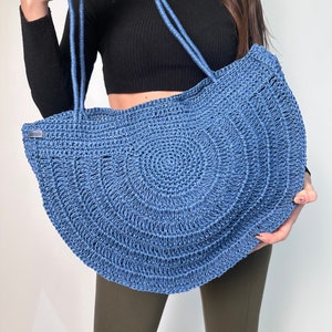 Borsa a tracolla in corda di carta fatta a mano, borsa da donna in rete leggera, regalo unico per la festa della mamma, regalo per la festa della borsa all'uncinetto in paglia,