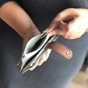Handy mini wallet / practical purse / purse with cord in blue/ green/ purple or beige, customizable image 17
