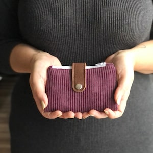 Handy mini wallet / practical purse / purse with cord in blue/ green/ purple or beige, customizable image 12
