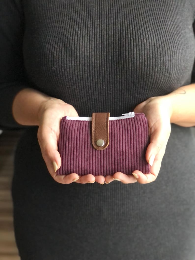 Handy mini wallet / practical purse / purse with cord in blue/ green/ purple or beige, customizable image 12