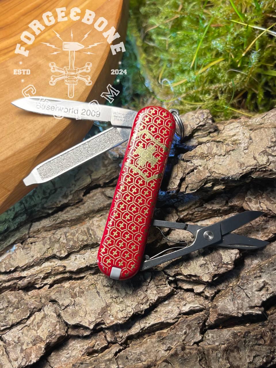 Victorinox Classic 125th Anniversary Edition 0.6223.J09