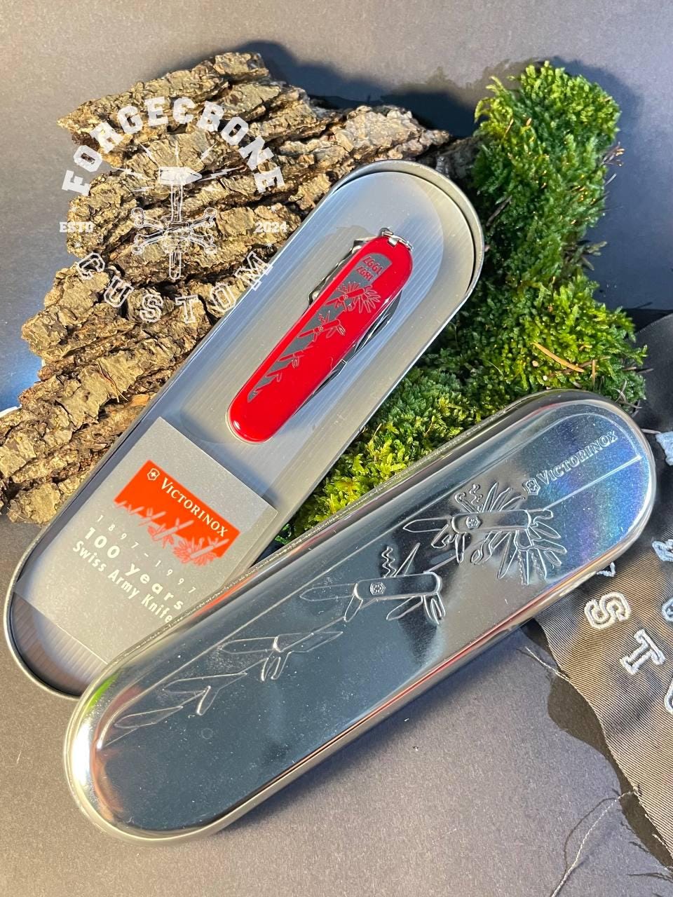 Victorinox Spartan 100th Anniversary Edition of the Officer's