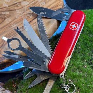 Wenger (Victorinox) Champ Red (1.28.03), Nuovo nella scatola