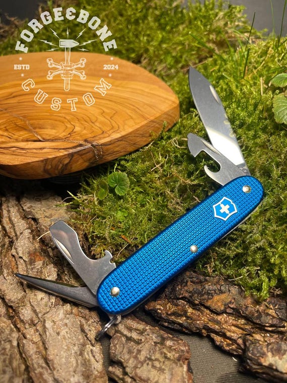 Victorinox Pioneer Alox Limited Edition 2020 Aqua Blue 0.8201.L20