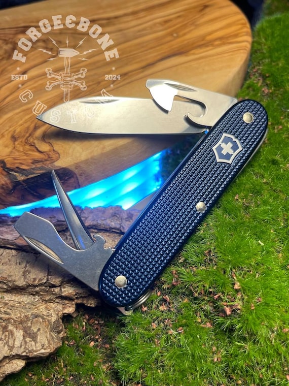 Victorinox Pioneer Alox Limited Edition 2015 Steel Blue (0.8201