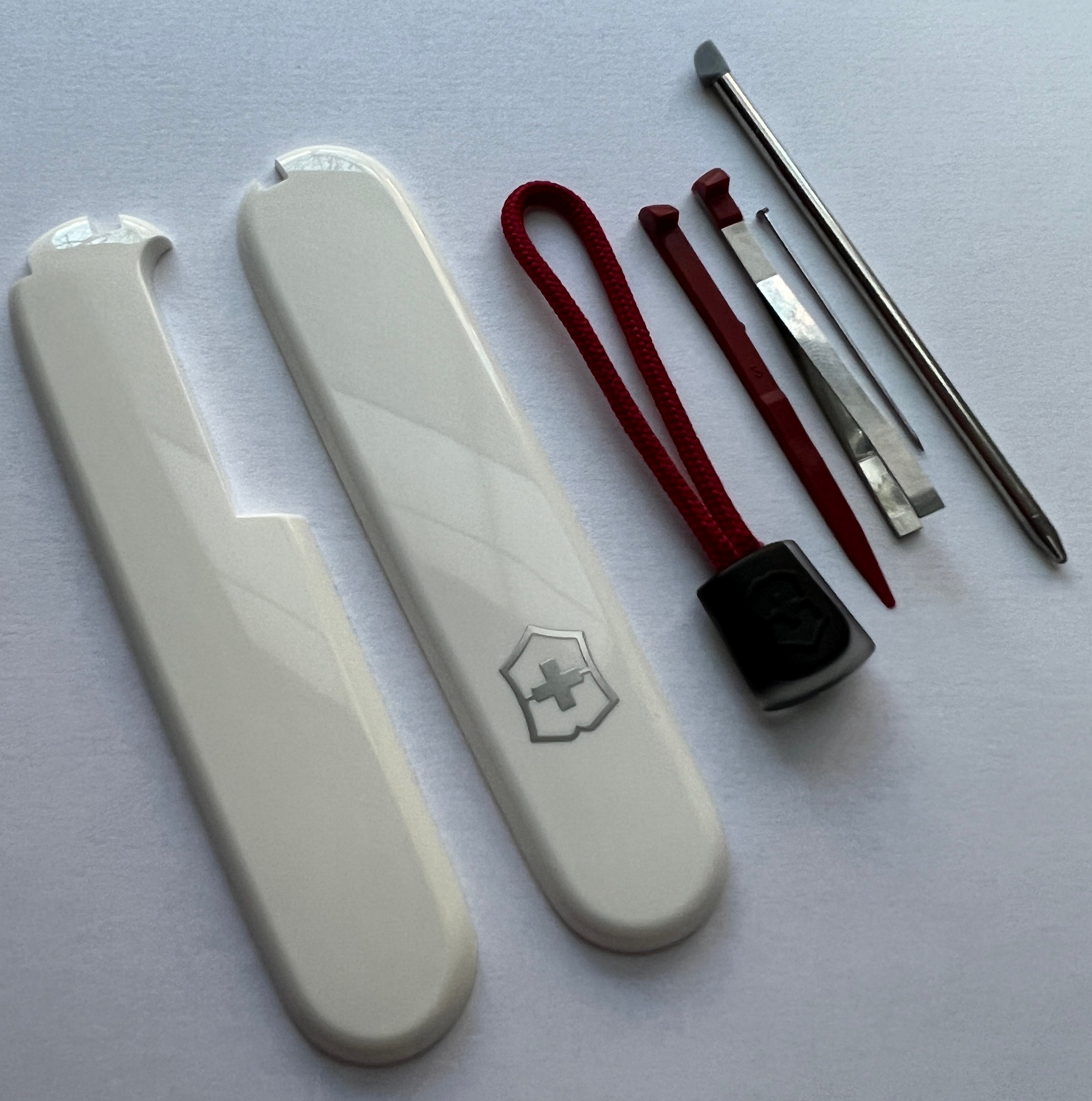 Set Guancette E Impugnature Per Victorinox 91mm – Ricambi Originali Svizzeri - Foto 2
