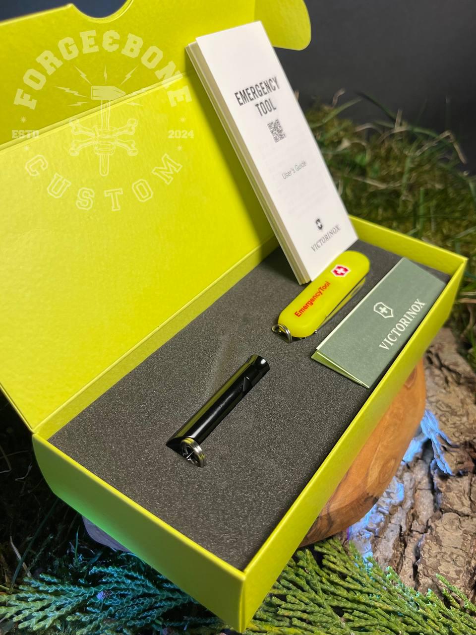 Victorinox Emergency Tool Signature Light 0.6226.808-X1 Japanese