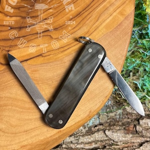 Victorinox Princess (Escort) Natural Horn Scales (with keyring)