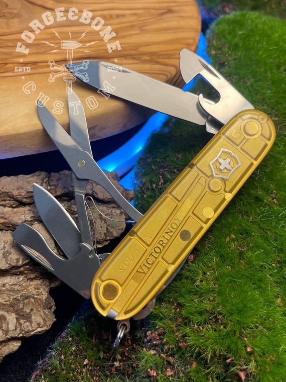 Victorinox Climber Gold Limited Edition 2016 (1.3703.T88) - Etsy