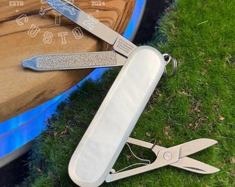 Victorinox Classic SD Natural Mather mit Perlmuttgriffschalen, neu in Originalverpackung