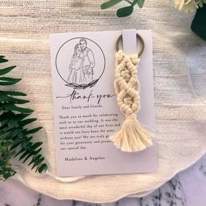 Faire-part personnalisé, faire-part de mariage, faire-part avec dessin au trait, cadeaux de mariage bohème, vente en gros de porte-clés en macramé.
