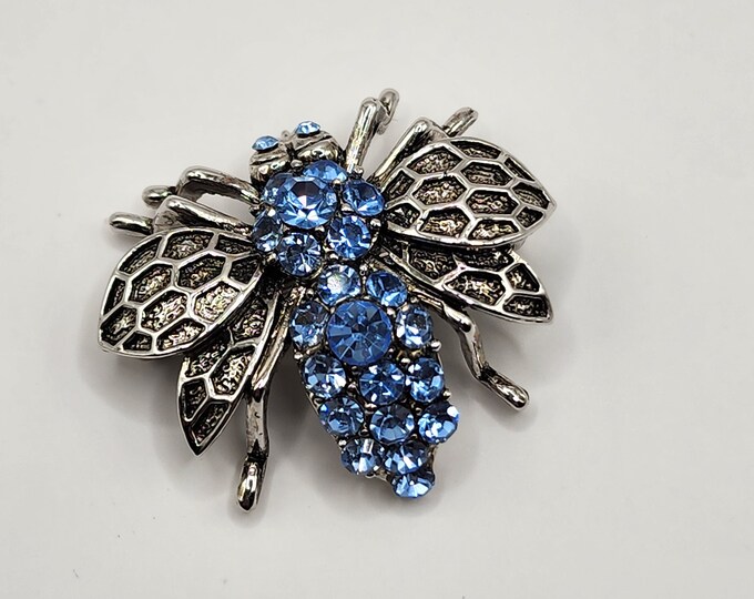 2000s Era Periwinkle Blue Crystal Silver Tone Metal Wasp Bee Pin Brooch ...