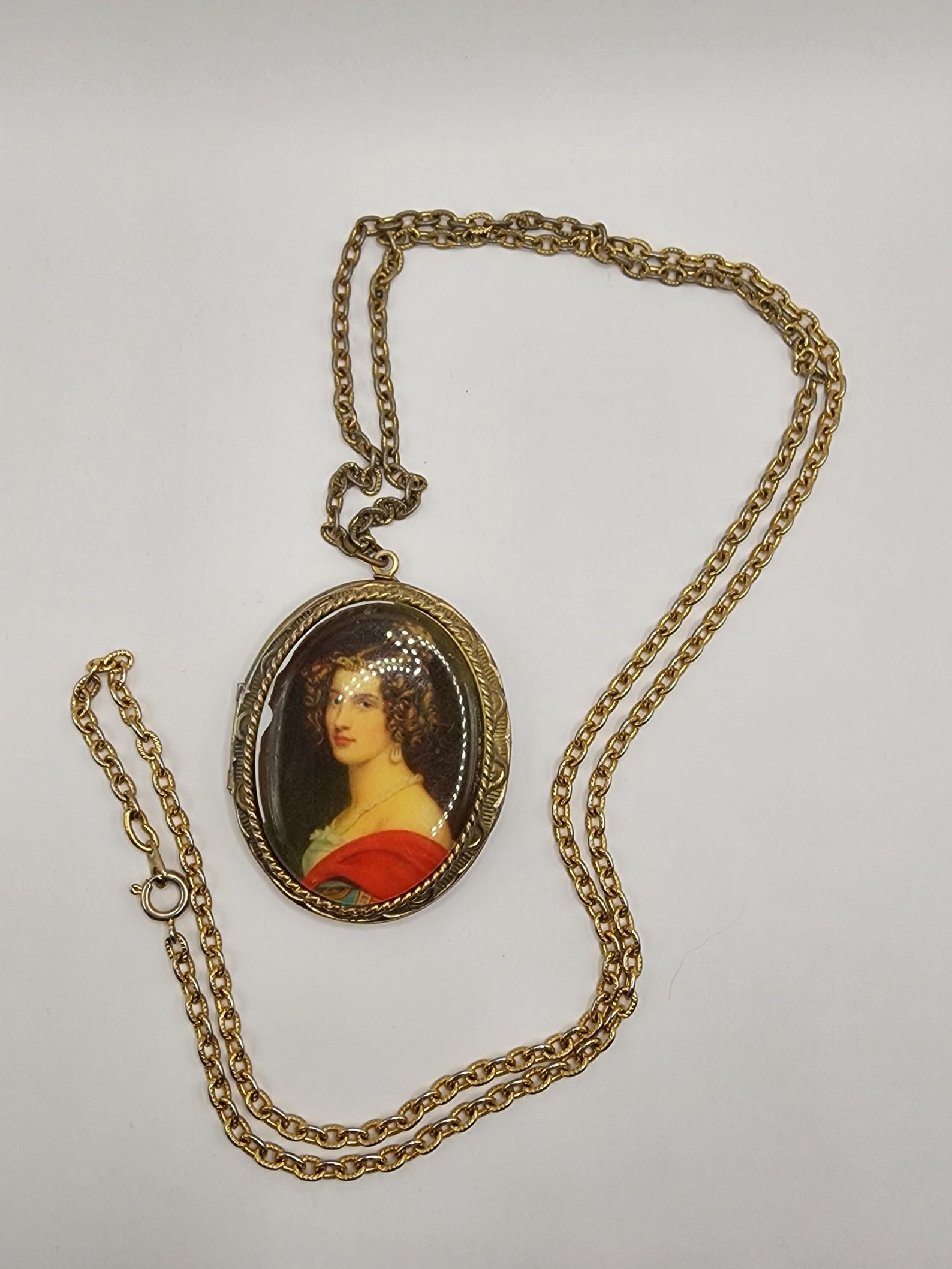 Victorian Vintage Lady Locket Pendant Necklace - Etsy