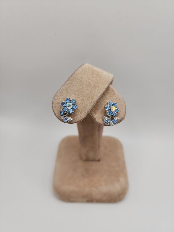 Tiny Periwinkle Blue Crystal Flower Stud Post Ear… - image 2