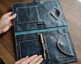 Portafolio organizador de cuero cosido a mano, bolso minimalista para tablet (11-13 pulgadas)