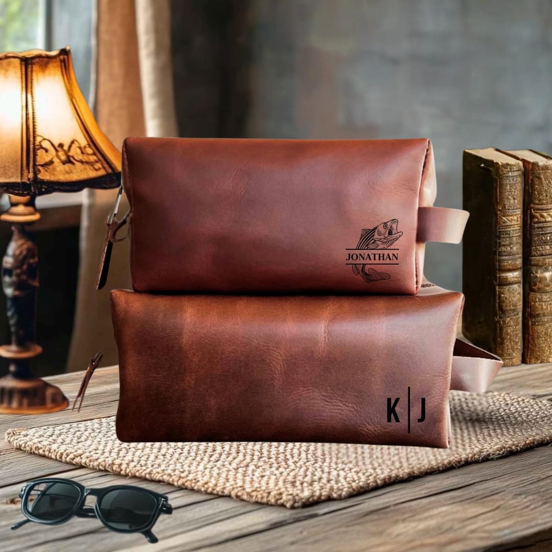Personalized Leather Dopp Kit, Handmade Cowhide Toiletry Bag - Etsy