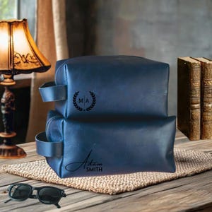 Groomsmen Gift, Groomsmen Proposal, Waterproof Leather Toiletry Bag, Leather Dopp Kit for Him Men&#39;s Shaving Kit, Leather Accessory Wash Bag