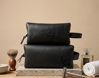 Bolso organizador de cuero bordado personalizado / Neceser con monograma / Regalo para estudiantes de derecho / Bolso de fin de semana para artículos de aseo masculino
