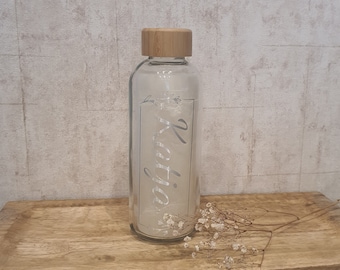 Glas Trinkflasche personalisiert | Wasserflasche Bambusdeckel | 500ml Glasflasche Name | Geschenkidee |