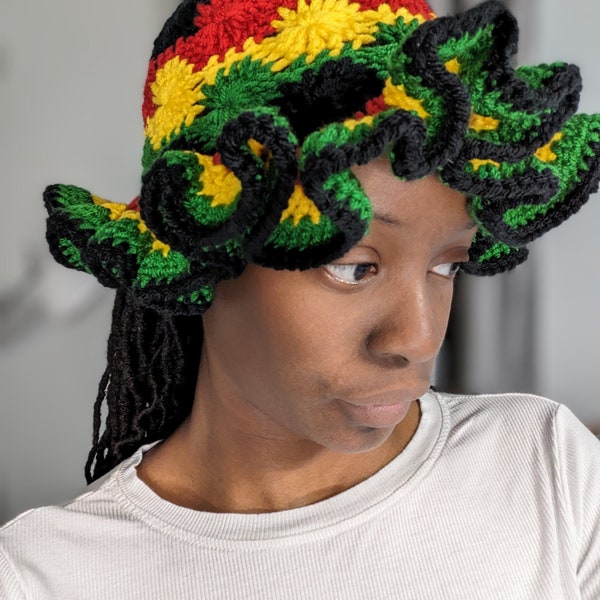 Ruffle Hat in BHM colors