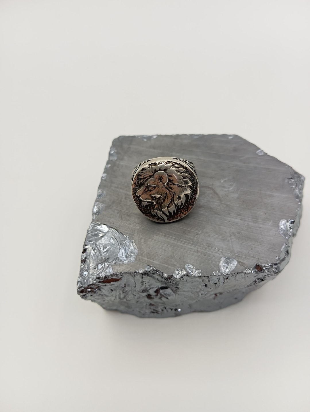 Mysilverworld Solid 925 Sterling Silver Lion Men's Ring - Bold Design, Size 6.5 - View #9