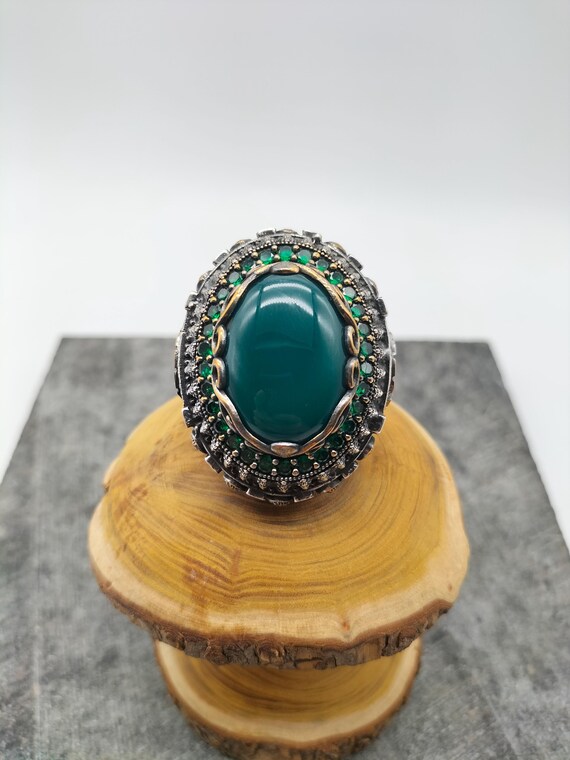 Men's Ring Made of 925 Sterling Silver With Micro Emerald Stone
