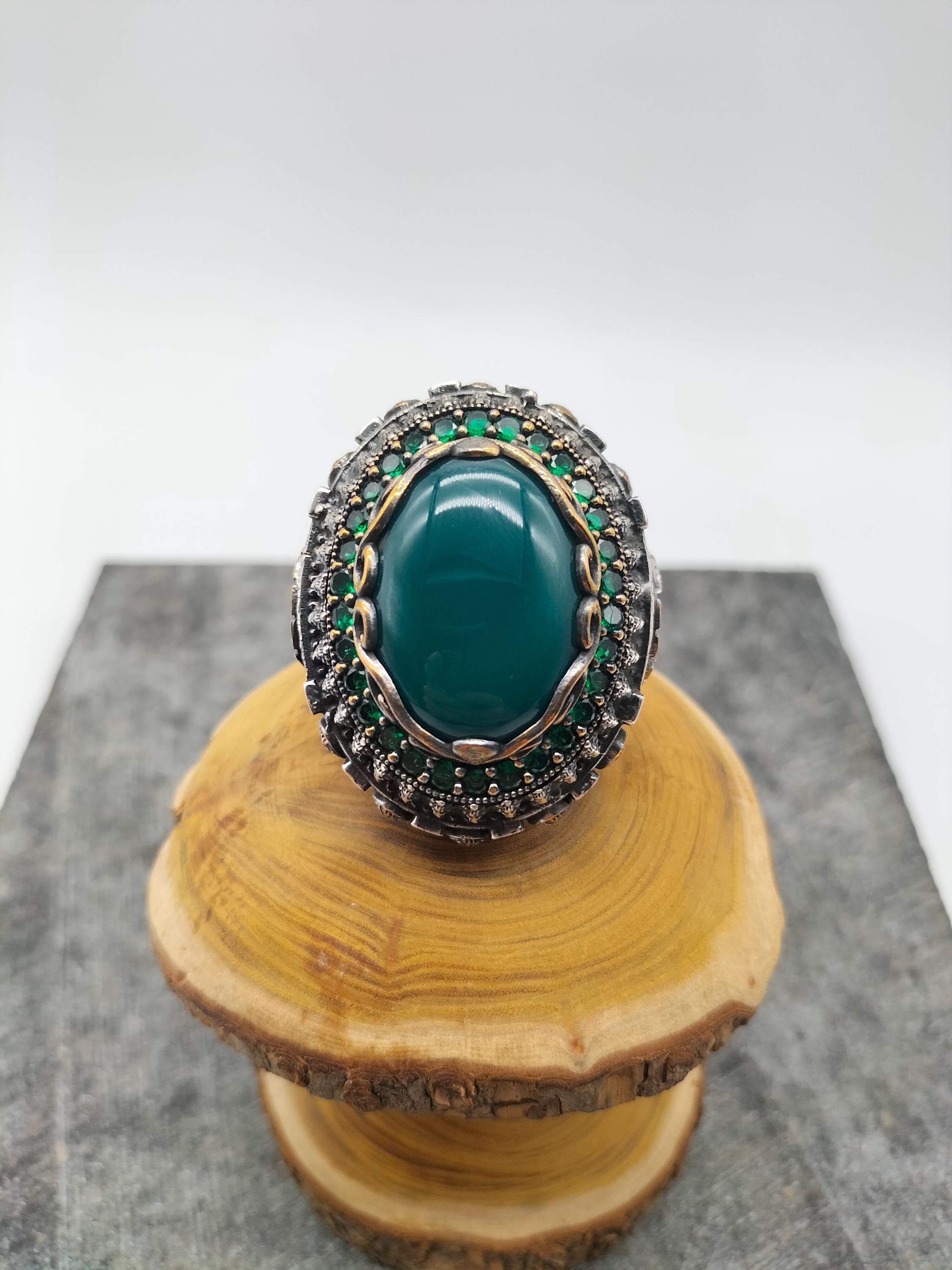 Sterling Silver Men's Ring: Emerald & Green Agate Stone