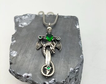 Dragon Figured Emerald Men's Necklace Made of 925 Sterling Silver, Handmade Silver Men's Necklace, Anniversary Gift, Birthday Gift