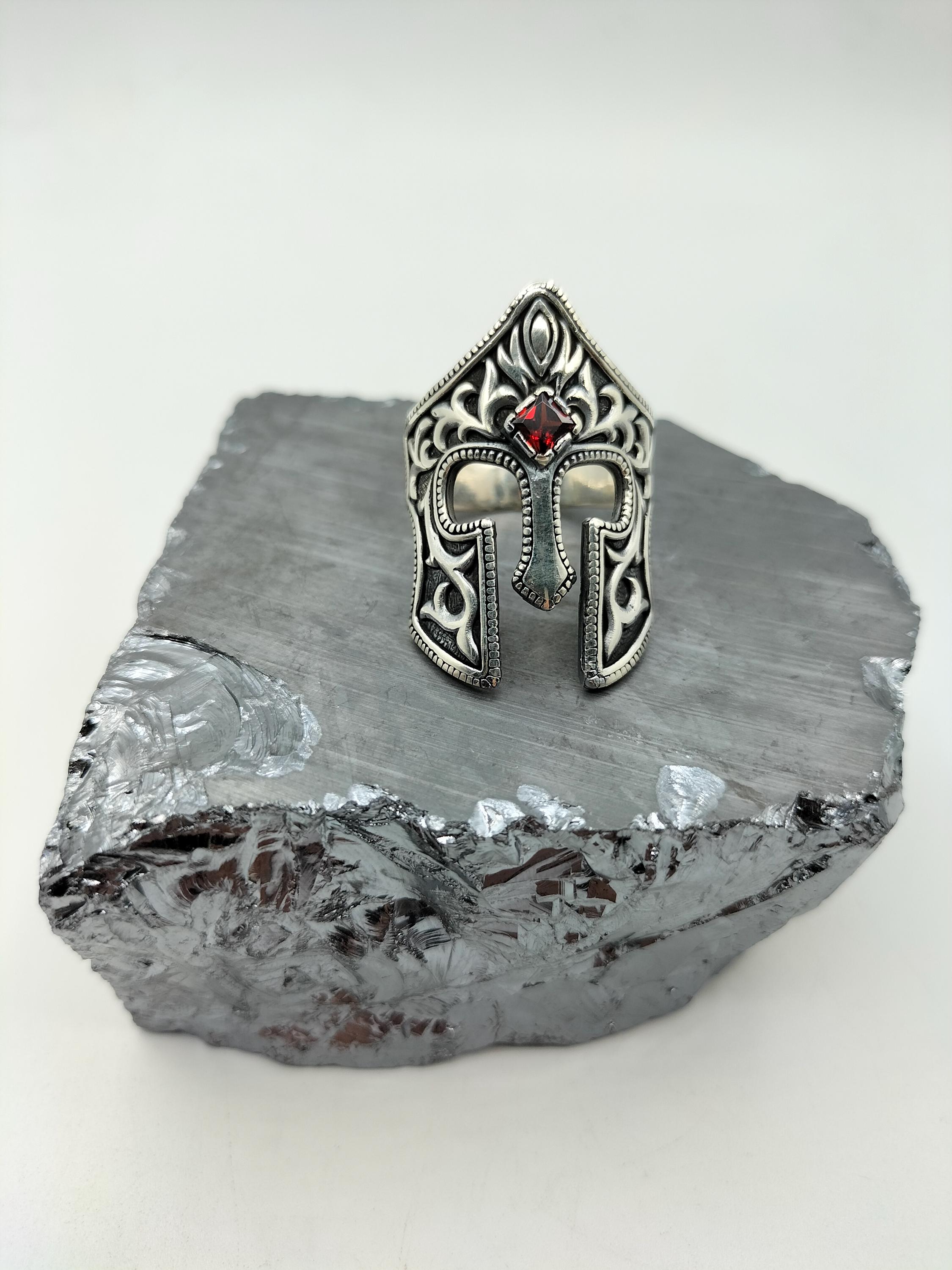 Solid 925 Sterling Silver Men's Ring - Warrior Helmet Design With Garnet Stone, Size 10.5