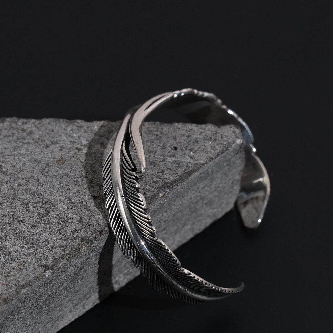 Bracciale Uomo In Argento Con Ciondolo Piuma – Regolabile, Elegante, In Confezione Regalo
