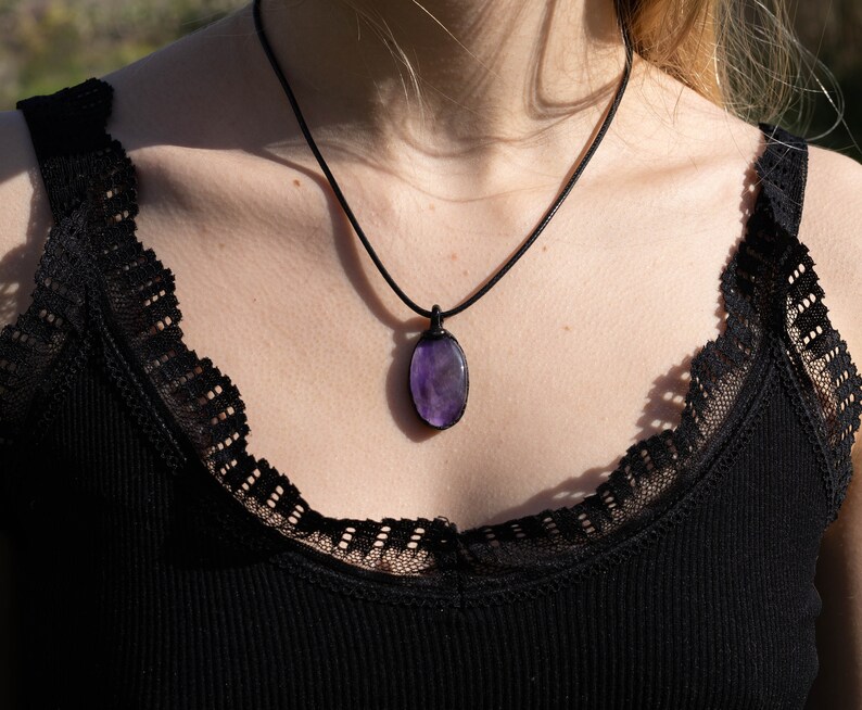 Amethyst Pendant, Healing Stone Jewelry, Calming Necklace zdjęcie 3