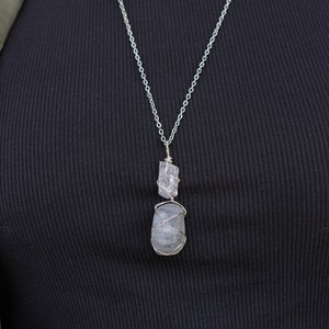 Kunzite Pendant Necklace, Healing Jewelry image 3