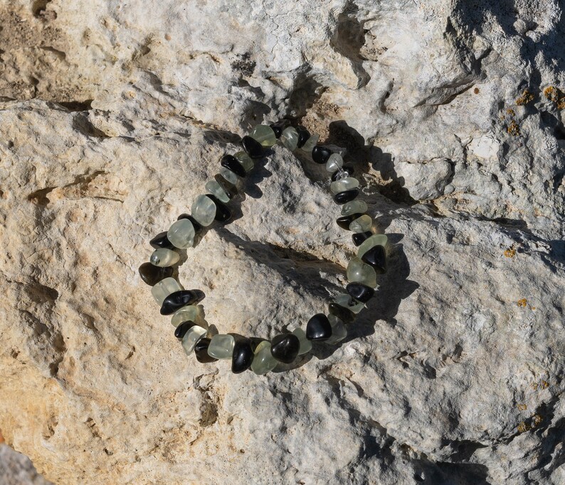 Obsidian And Prehnite Gemstone Bracelet, Protection Calming Bracelet 画像 5