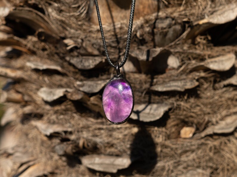 Amethyst Pendant, Healing Stone Jewelry, Calming Necklace zdjęcie 1