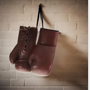 Vintage Brown  leather boxing gloves, heavy punching gloves, cowhide kick boxing gloves,gym training gloves, gift for him,Halloween gift.