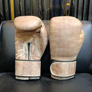 Unique Nubuck Leather Heavy boxing Glove, leather  glove, Leather Boxing gloves, MMA kickBoxing glove, Training gloves,Halloween gift