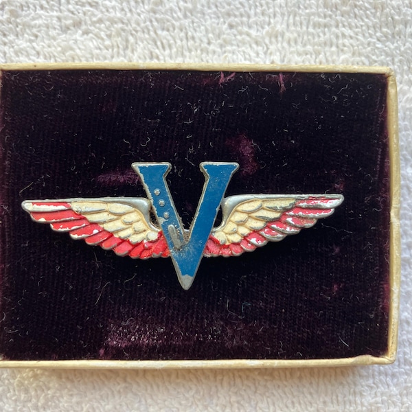 VICTORY WINGS