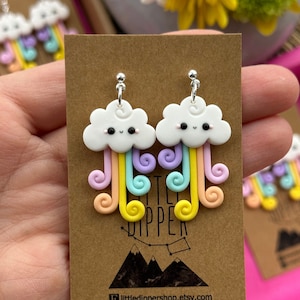Orecchini Kawaii Cloud – Orecchini pendenti arcobaleno in pasta polimerica fatti a mano