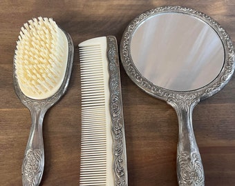 Vintage Mirror, Brush and Comb set. Silver mirror, vanity set with comb, cottage chic, silver plate